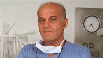 أحمد موسى مشيدًا بـ مجدي يعقوب: 