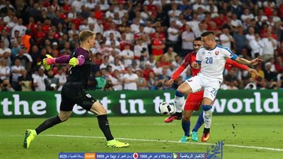 بالفيديو.. خطأ ساذج من سمولينج وهارت كاد أن يكلف إنجلترا هدفا