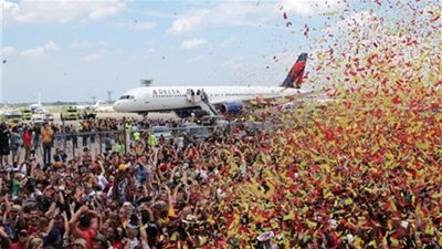 استقبال حافل لجيمس وكليفلاند كافاليرز في كليفلاند