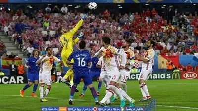 بالفيديو.. خطأ فادح من دي خيا كاد يكلف الأسبان هدفا ثانيا - يورو 2016