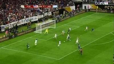 بالفيديو..فرصة خطيرة لميسي على مرمى أمريكا