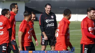 مدرب تشيلي يجري تغييرًا في التشكيلة قبل مواجهة كولومبيا