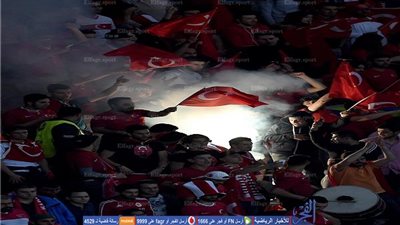 الشرطة الفرنسية تقبض على 18 مشجعا بسبب الشماريخ