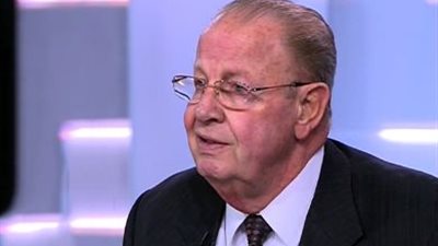 خبير استراتيجي: وصول حاملة المروحيات 