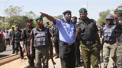 الشرطة النيجيرية تعزز جهودها للبحث عن مختطفين أجانب