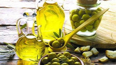 ماهي الاستخدمات الجمالية لزيت الزيتون؟