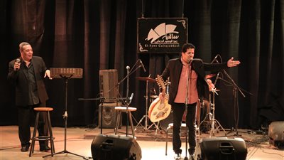 بالصور.. عماد عبد العزيز يشعل حفله بساقية الصاوي