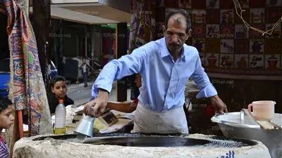 على الأصل دور.. 