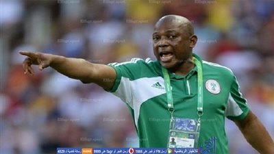 دقيقة حداد على روح النيجيري ستيفن كيشي