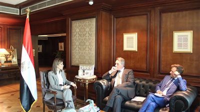 وزيرة التعاون الدولي وسفير هولندا يبحثان سبل التعاون المشترك بين البلدين 