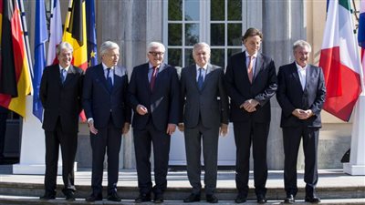 فرنسا تطالب بتعيين رئيس وزراء بريطاني جديد في أسرع وقت ممكن