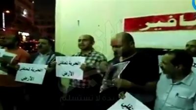 خالد علي من أمام 