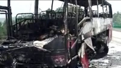 مقتل 30 شخصا على الأقل في حادث سير بوسط الصين