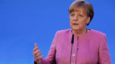 ميركل: لا داعي لدفع بريطانيا للخروج السريع من الاتحاد الأوروبي
