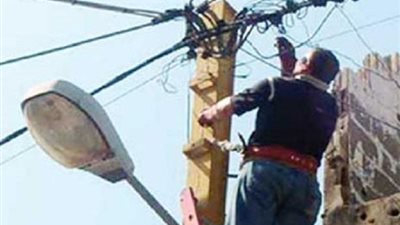 العشوائية والروتين والسرقة.. ثلاثي هلاك التيار الكهربائي في شهر رمضان