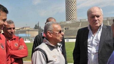 الأهلي يحسم ملف 