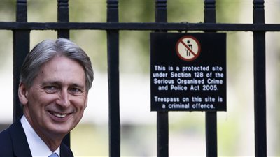 لندن تعترف بصعوبة حماية 