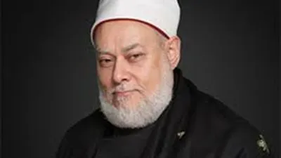 علي جمعة: تقبيل يد العلماء نوع من القداسة