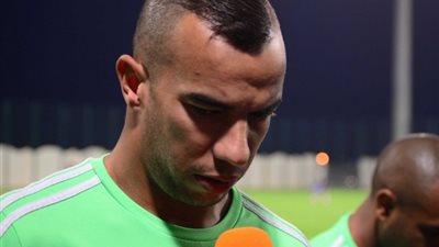 وصول محترف الشباب بن العمري وانضمامه للتدريبات