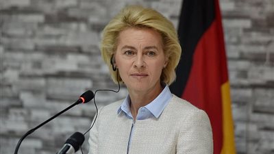 تركيا تسمح لوزيرة الدفاع الألمانية بزيارة قاعدة إنجيرليك