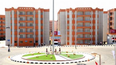 وزيرا التموين والشباب يتفقدان 