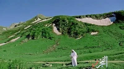 مشاري العفاسي يصور أحدث كليباته الدينية فوق أقرب منطقة إلى السماء