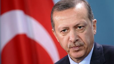 أردوغان يدين بشدة هجمات مطار أتاتورك 