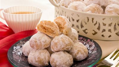 وصفات عيد الفطر: طريقة عمل كحك العيد بالملبن