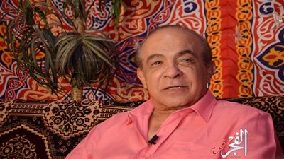 بالفيديو والصور.. هادي الجيار يشاهد 