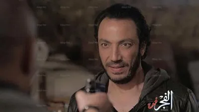 طارق لطفي ينتهي من 