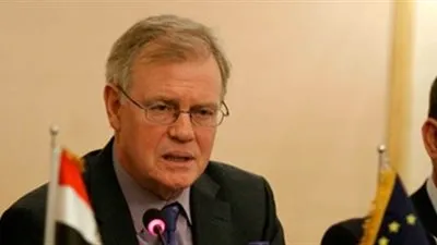 سفير الاتحاد الأوروبي بالقاهرة يكشف حقيقة إجرائه محاولات للمصالحة بين الإخوان والنظام