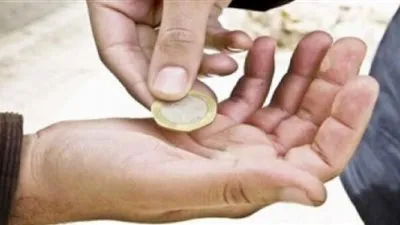 في الأيام المباركة.. بين الاحتيال والحاجة  لـ