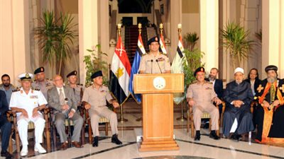 5 مشاهد من كواليس الساعات الأخيرة في ليلة سقوط 