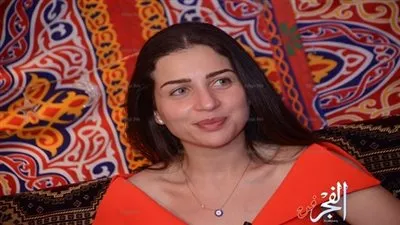 مى عز الدين لـ