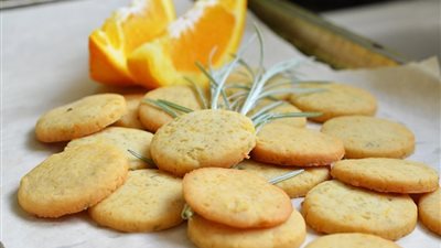 كحك العيد: طريقة عمل بسكويت البرتقال  