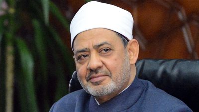شيخ الأزهر يهنئ المصريين والأمة الإسلامية بحلول عيد الفطر