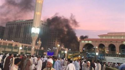 استشهاد شرطيين ومقتل إنتحارى فى تفجير قرب الحرم النبوى 