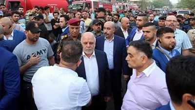 العبادي يأمر بتشكيل لجنة تحقيق لتحديد المقصرين في تفجير الكرادة