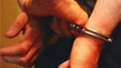 ضبط عاطلين لتكوينهم تشكيل عصابي للاتجار في الأسلحة ببنها