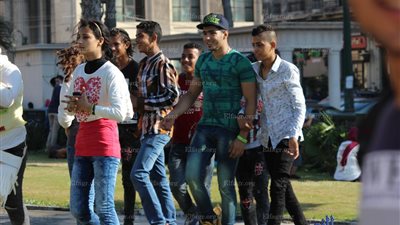 أطفال يتحرشون بالفتيات في الإسكندرية (صور)