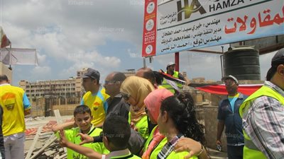 وفد  مؤسسة القادة والمصري للقيادات الشبابية يدعو رجال الأعمال للتبرع لمستشفى كبد بلطيم (صور)