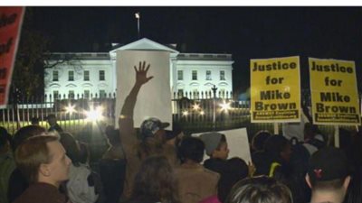 احتجاجات أمام البيت الأبيض ضد وحشية الشرطة لليوم الثاني على التوالي