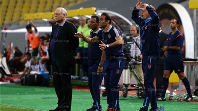 مارتن يول يحرج الأهلي ويهدد بالرحيل