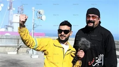  شاهد.. ستيفن سيجال لرامز جلال: سأزور مصر عند زوال 
