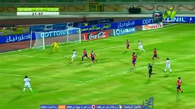 بالفيديو.. أيمن حفني يهدر هدف مؤكد للزمالك أمام مرمي الأهلي - كلاسيكو مصر