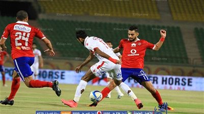 بالصور.. لماذا ارتدى كهربا وطلبة 