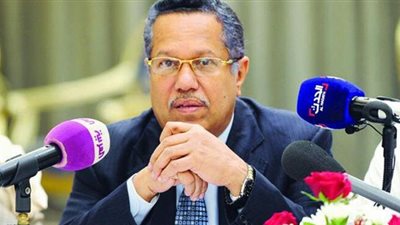 مصدر حكومي يمني ينفي مزاعم نية بن دغر تقديم استقالته
