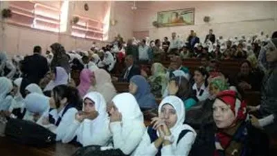 إحدى أوائل الدبلوم الفني الزراعي: 