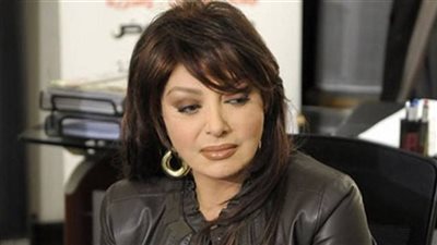 أحدث ظهور لنبيلة عبيد في شوارع باريس (صور)