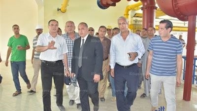 محافظ البحيرة ورئيس هيئة مياه الشرب يتفقدان الخط الناقل من النوبارية لـ